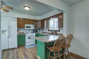 116 5th St, Cornell, WI 54732 - Photo 6