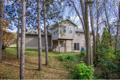 2523 Kenora Parkway, Eau Claire, WI 54703 - Photo 10