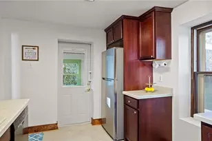 324 Mead St, Eau Claire, WI 54703 - Photo 10