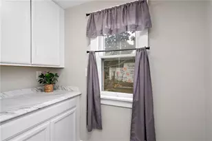 1678 E Minnhaha Ave Ave, Saint Paul, MN 55106 - Photo 12