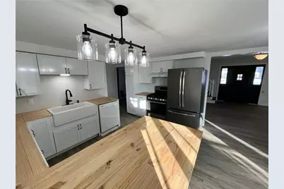 125 Hampton Avenue, Dallas, WI 54733 - Photo 6