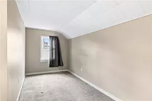 619 Fairfax St, Altoona, WI 54720 - Photo 20