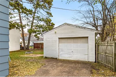 619 Fairfax Street, Altoona, WI 54720 - Photo 26