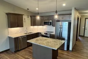 4916 Woodland Pk Dr, Eau Claire, WI 54701 - Photo 2