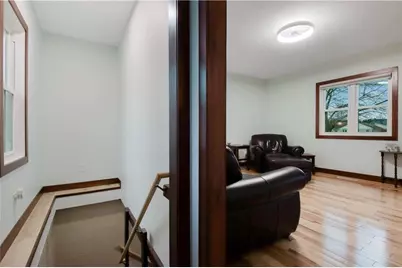 5217 E Hamilton Avenue, Eau Claire, WI 54701 - Photo 12