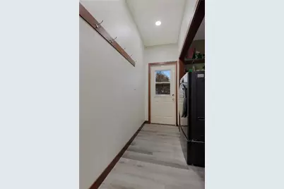 5217 E Hamilton Avenue, Eau Claire, WI 54701 - Photo 22