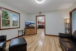 5217 E Hamilton Ave, Eau Claire, WI 54701 - Photo 10