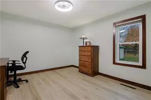 5217 E Hamilton Ave, Eau Claire, WI 54701 - Photo 20