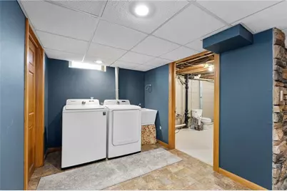 305 S Clark Street, Thorp, WI 54771 - Photo 24