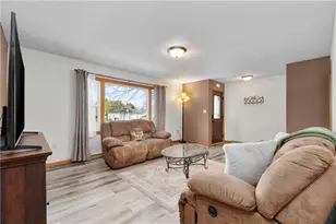 305 S Clark St, Thorp, WI 54771 - Photo 14