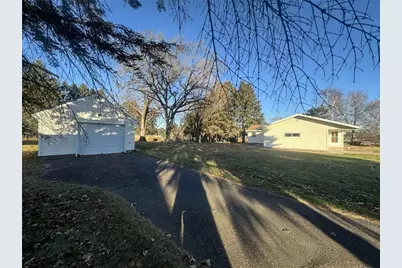 3230 Preston Road, Eau Claire, WI 54703 - Photo 2