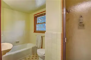 422 Roosevelt Ave, Eau Claire, WI 54701 - Photo 26