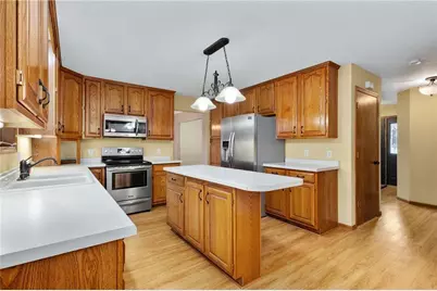 3608 Wintergreen Court, Eau Claire, WI 54701 - Photo 10