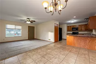 143/145 Michael Street, Chippewa Falls, WI 54729 - Photo 10