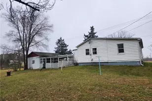 1417 S Water St, Sparta, WI 54656 - Photo 2