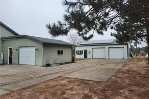 1467 19th St, Cameron, WI 54822 - Photo 4