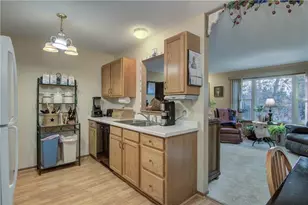 3635 Oak Tree Ln, Eau Claire, WI 54701 - Photo 8