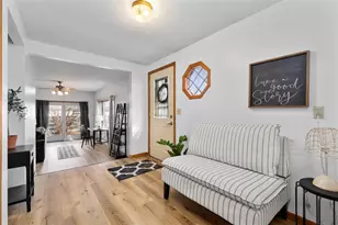 819 Harriet St, Altoona, WI 54720 - Photo 4