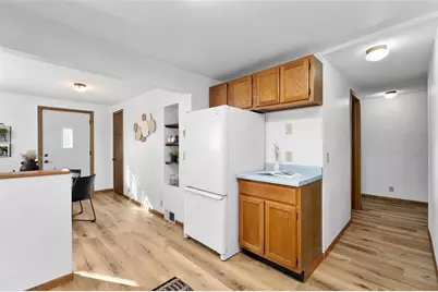 819 Harriet Street, Altoona, WI 54720 - Photo 16