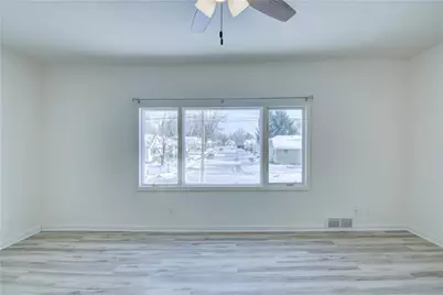 1722 11th Street, Eau Claire, WI 54703 - Photo 6