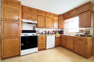 816 and 812 S Wisconsin Ave #816 and 812, Rice Lake, WI 54868 - Photo 14