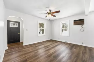 614 Maple St, Chippewa Falls, WI 54729 - Photo 4