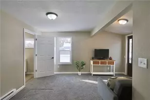 302 21st Ave, Menomonie, WI 54751 - Photo 8