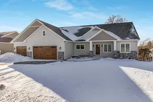 3981 Highview Dr, Eau Claire, WI 54703 - Photo 2