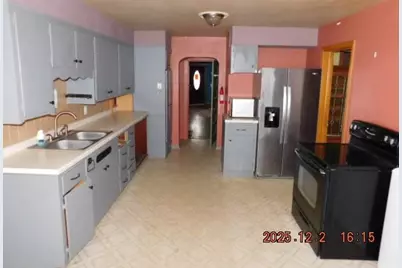 230 S Main Street, Elmwood, WI 54740 - Photo 8