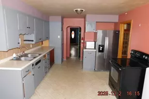 230 S Main St, Elmwood, WI 54740 - Photo 8