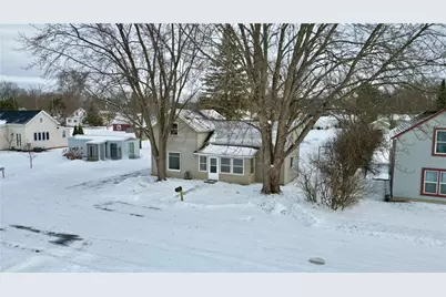 515 Chippewa Street, Chippewa Falls, WI 54729 - Photo 2