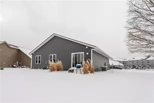 2352 St Andrews Dr, Altoona, WI 54720 - Photo 16