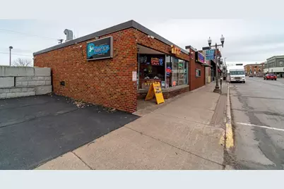 719 S Broadway Street, Menomonie, WI 54751 - Photo 28