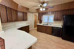 309 W 7th St, Ladysmith, WI 54848 - Photo 10