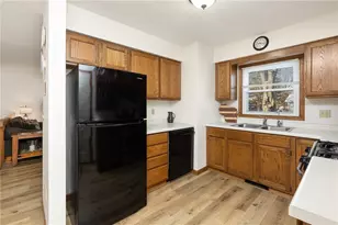 910 Farmer Ave, Tomah, WI 54660 - Photo 8