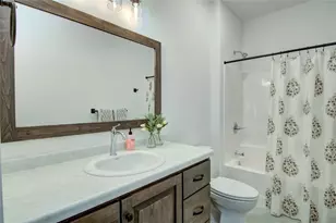 6483 Silver Lake Dr Lot 86, Eau Claire, WI 54703 - Photo 20