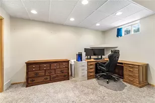 924 James St, Eau Claire, WI 54703 - Photo 22