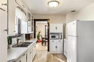 924 James St, Eau Claire, WI 54703 - Photo 10