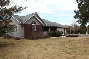 9646 167th St, Chippewa Falls, WI 54729 - Photo 16