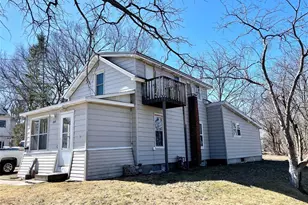 1109 3rd St, Menomonie, WI 54751 - Photo 2