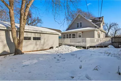 210 S Michigan Street, Eau Claire, WI 54703 - Photo 32