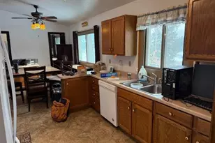 859 Highland Ave, Mondovi, WI 54755 - Photo 10