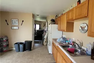 1112 Prospect St, Neillsville, WI 54456 - Photo 6