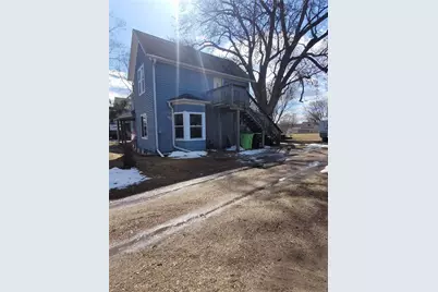 1112 Prospect Street #1-2, Neillsville, WI 54456 - Photo 4