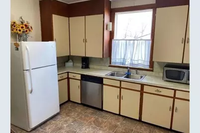 408 W Elm Street #1-2, Chippewa Falls, WI 54729 - Photo 8