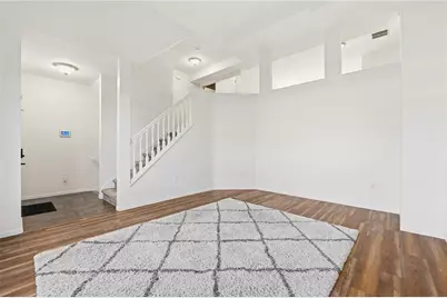 5221 Stonewood Drive, Eau Claire, WI 54703 - Photo 10