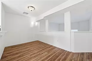 5221 Stonewood Dr, Eau Claire, WI 54703 - Photo 18