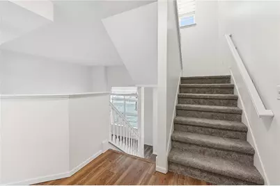 5221 Stonewood Drive, Eau Claire, WI 54703 - Photo 14