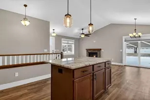 5580 Grn Pk Dr, Eau Claire, WI 54703 - Photo 4