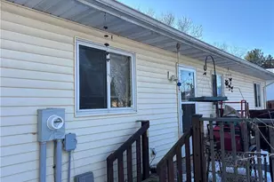 2202 Crestview Dr, Eau Claire, WI 54703 - Photo 54